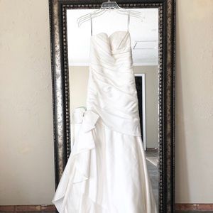 Sz8 wedding dress color ivory